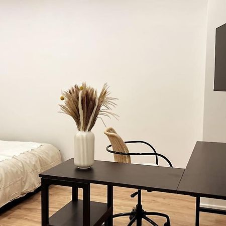 Dein Apartment Hamburg Bagian luar foto